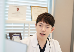 [언론] 치과 치료 받기 힘든 직장인에게 적합한 임플란트